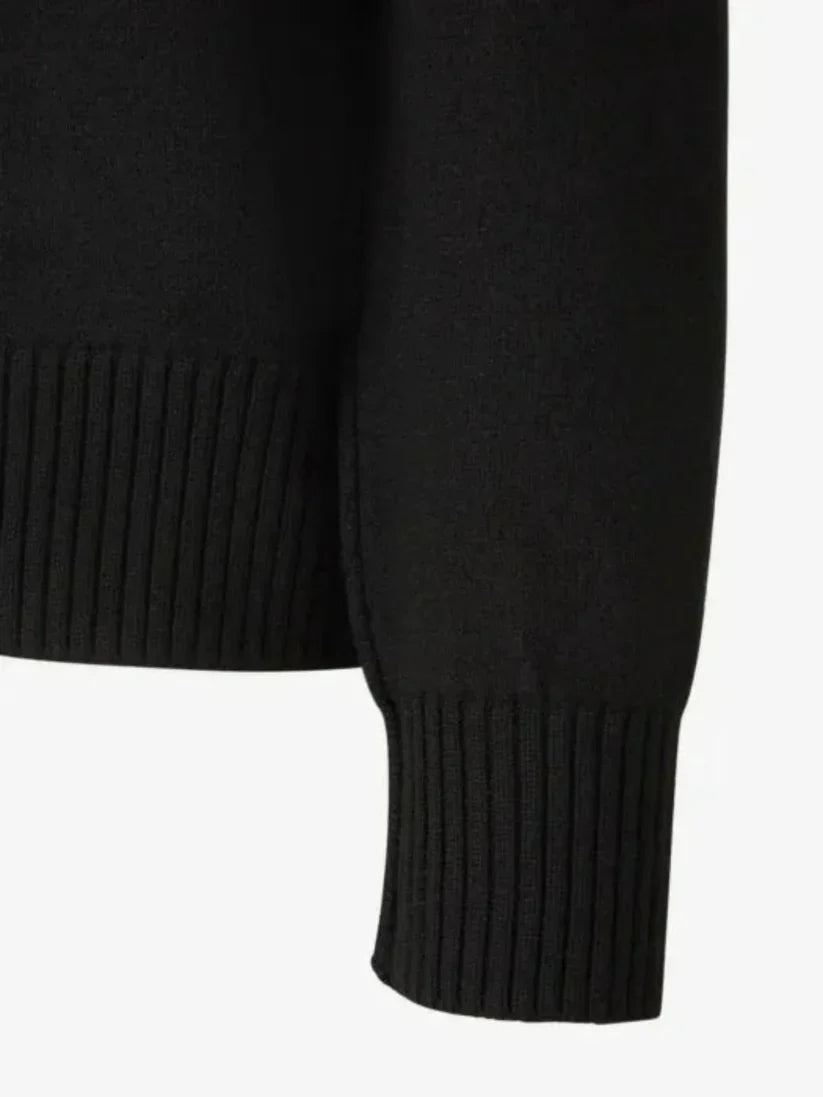 Aimé | Pull Unisexe – Cœur Emblématique Et Style Tendance