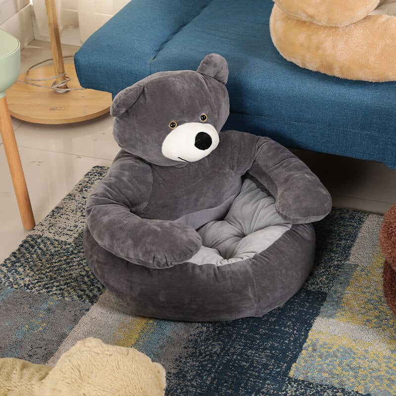 クマの形をしたペット用ベッド — 快適でオリジナルな