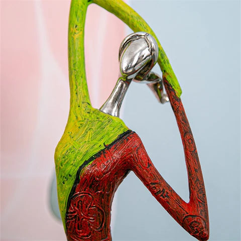 Sculptură Abstractă Femeie – Eleganță și Modernitate