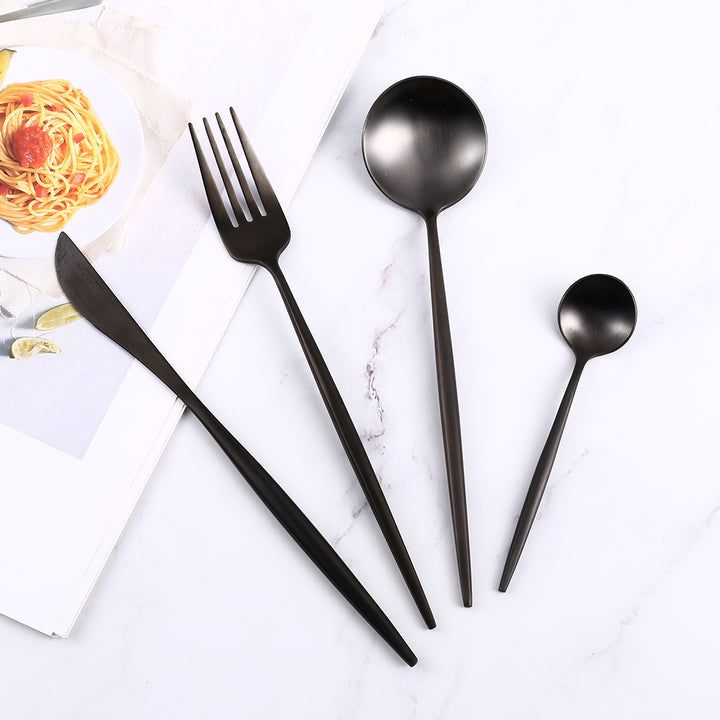 Luxusný jedálenský set – pre elegantný a distingvovaný stôl