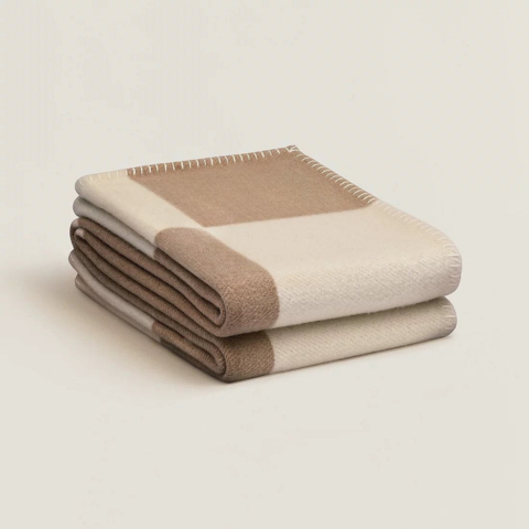 Ruitpatroon – Moderne Elegantie En Gezellig Comfort