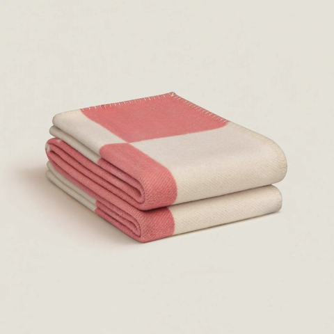 Ruitpatroon – Moderne Elegantie En Gezellig Comfort