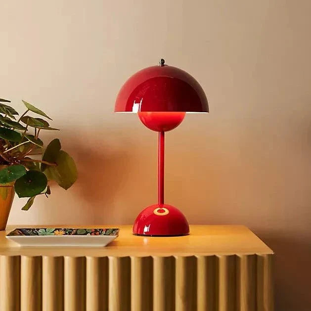 Lámpara LED de Escritorio – Simplicidad Moderna y Funcionalidad 