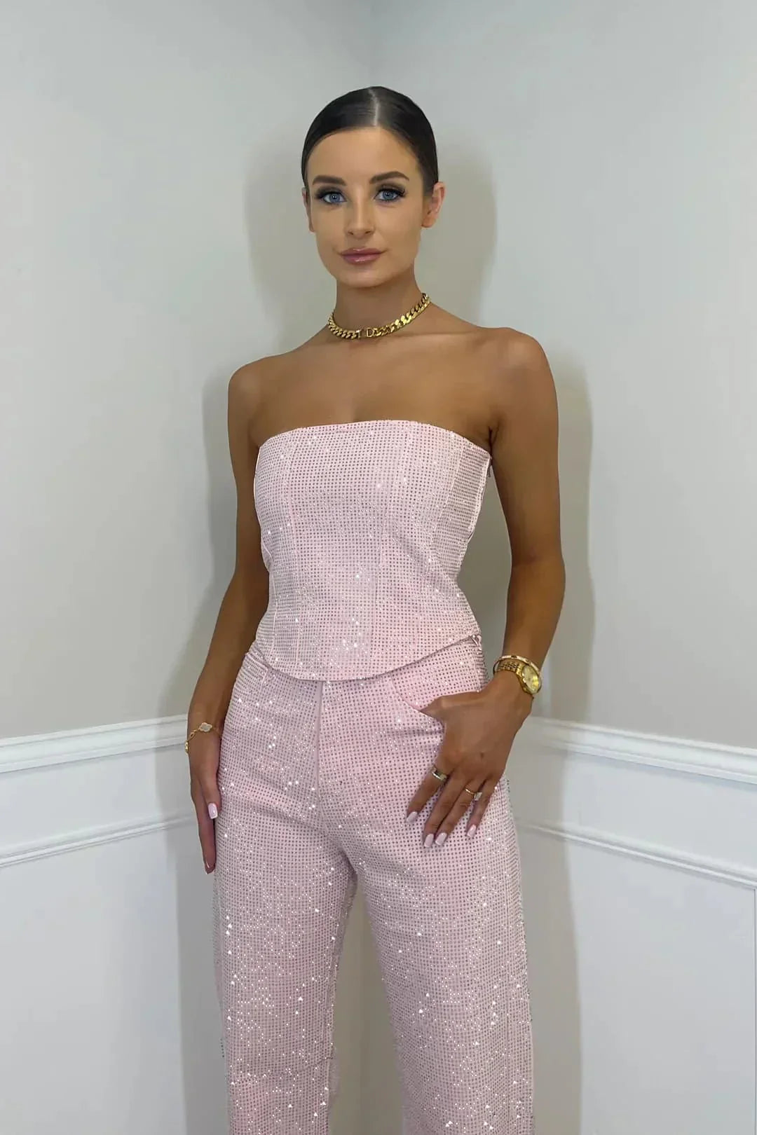 Ginia | Lange Bustier-Overall – Glamour und Distinktion 
