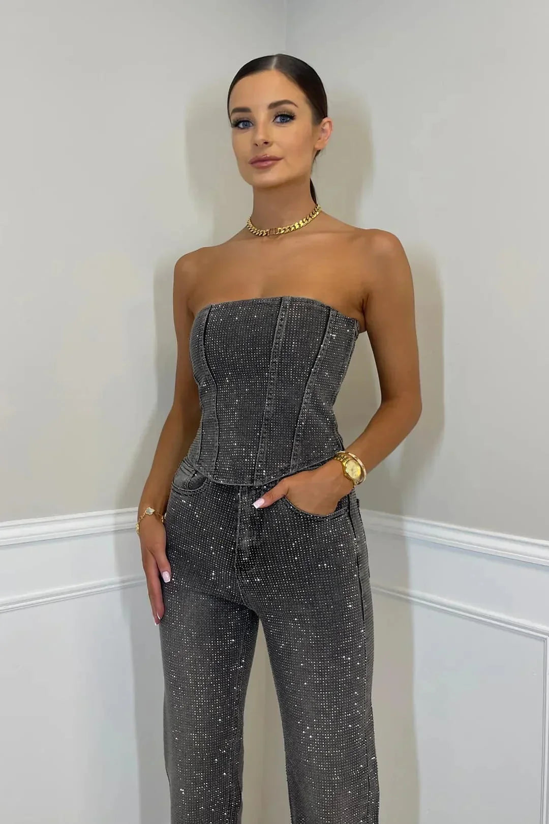 Ginia | Lange Bustier-Overall – Glamour und Distinktion 