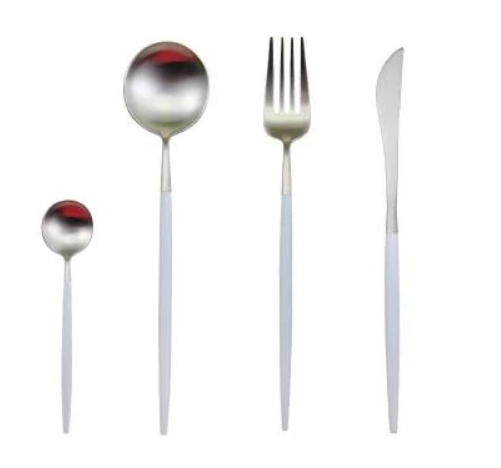 Set de Tacâmuri 24 Piese – Finisaj Elegant Pentru Masă Rafinat 