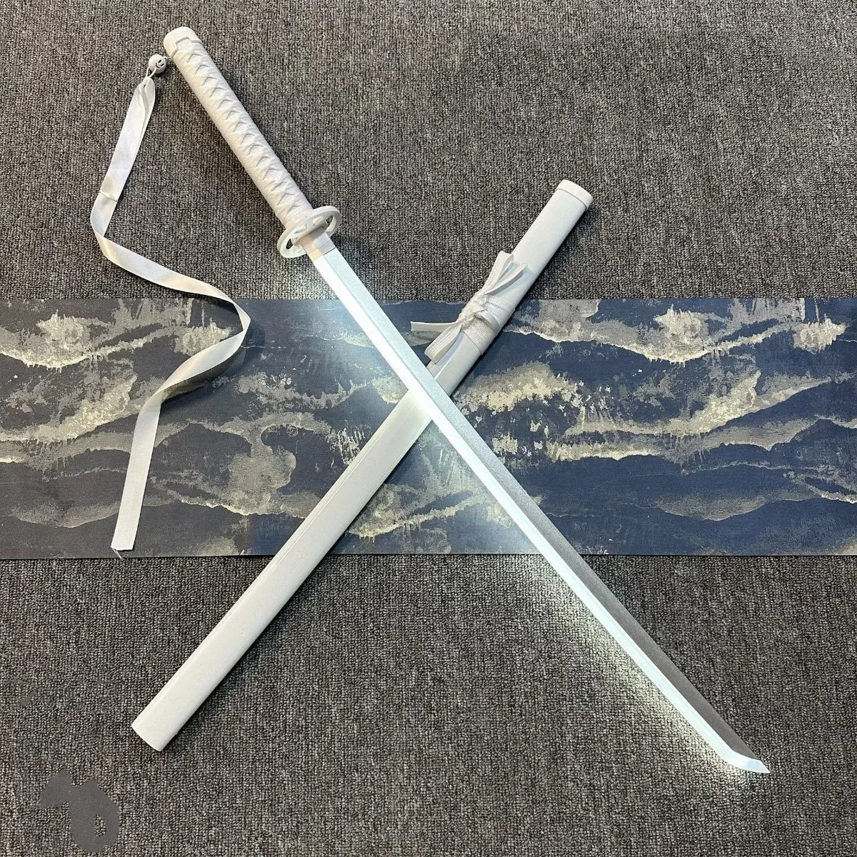 Katana Decorativo Japonês – Elegância Tradicional e Estilo Autêntico 