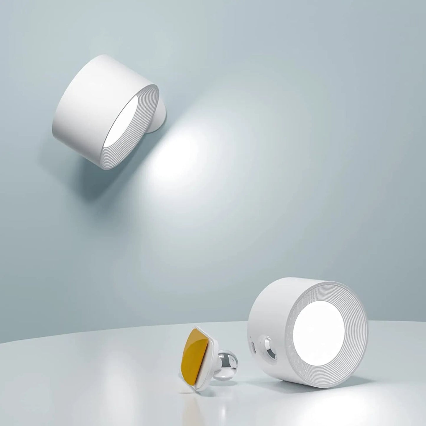 Nabíjacia nástenná lampa – Svetlo, kde ho potrebujete 