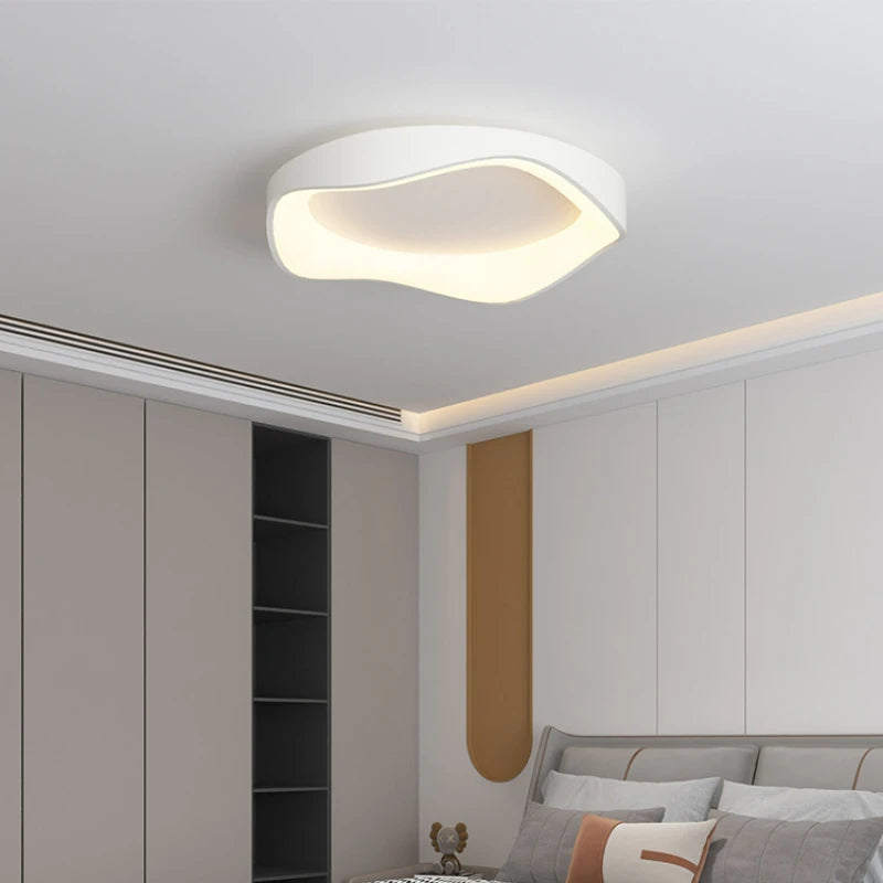 Plafonier LED Asimetric - Tendință și Eleganță 