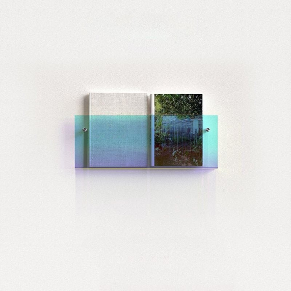 Raft de perete pentru reviste transparent – Design elegant și modern 