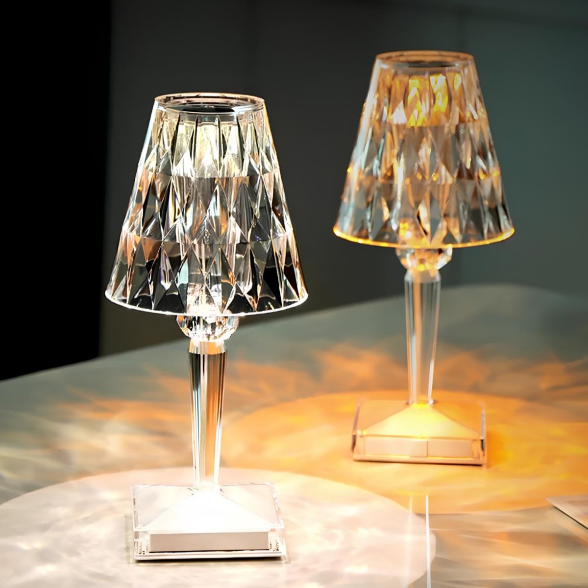 Tafellamp Kristallijn – Moderne Elegantie En Warme Sfeer 