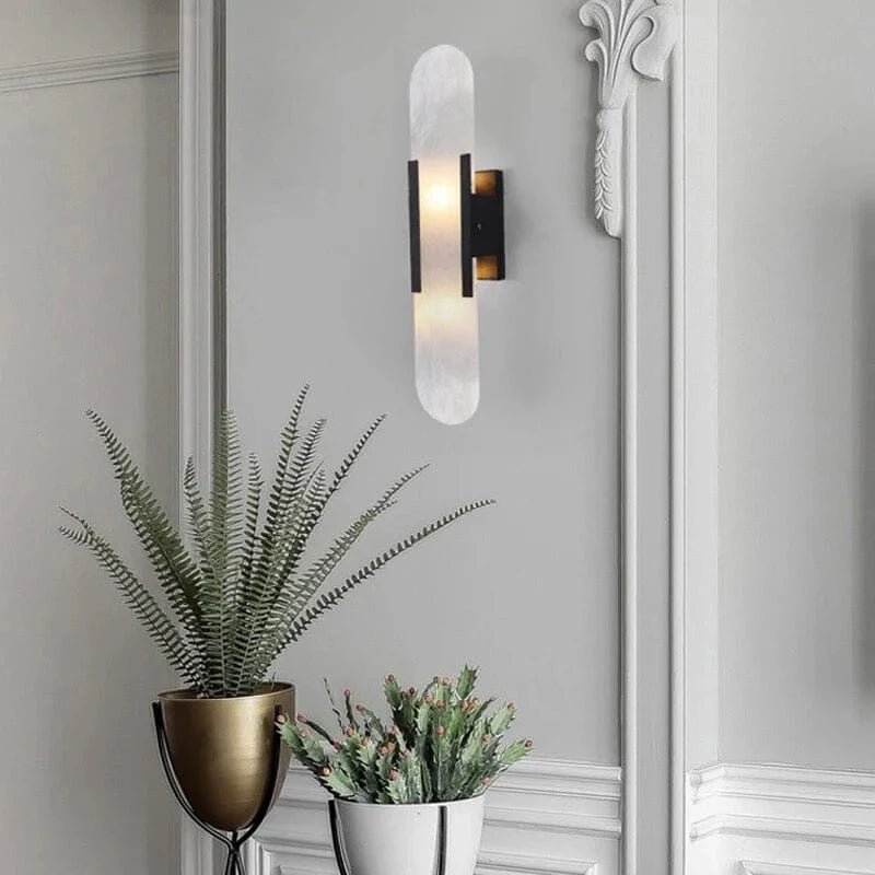 Svart och Guld LED Vägglampa – Modern Elegans och Chic Design 