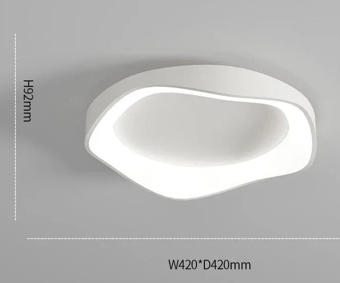 Asymmetrisk LED taklampe – Trend og eleganse 