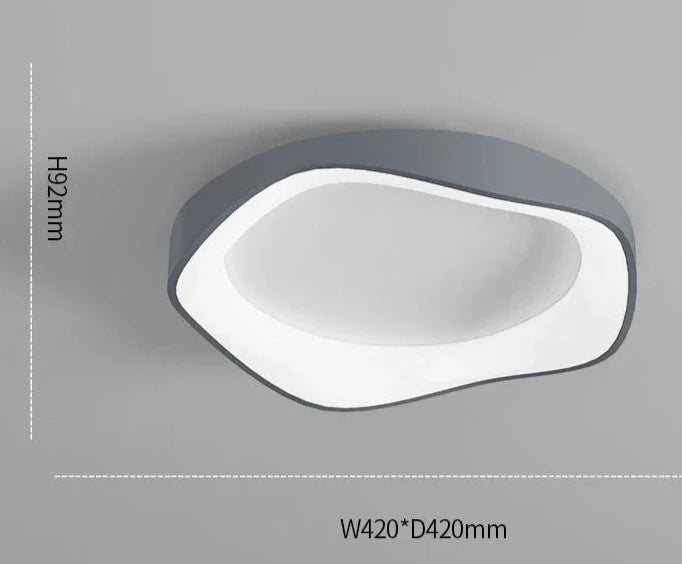 Asymmetrisk LED taklampe – Trend og eleganse 