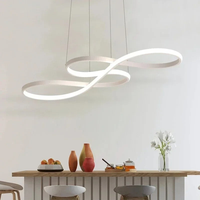 Moderne LED Oppheng i Ringer – Elegant og Futuristisk Design 